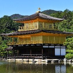 photos/Japan/thumbnails/pavillion2.jpg